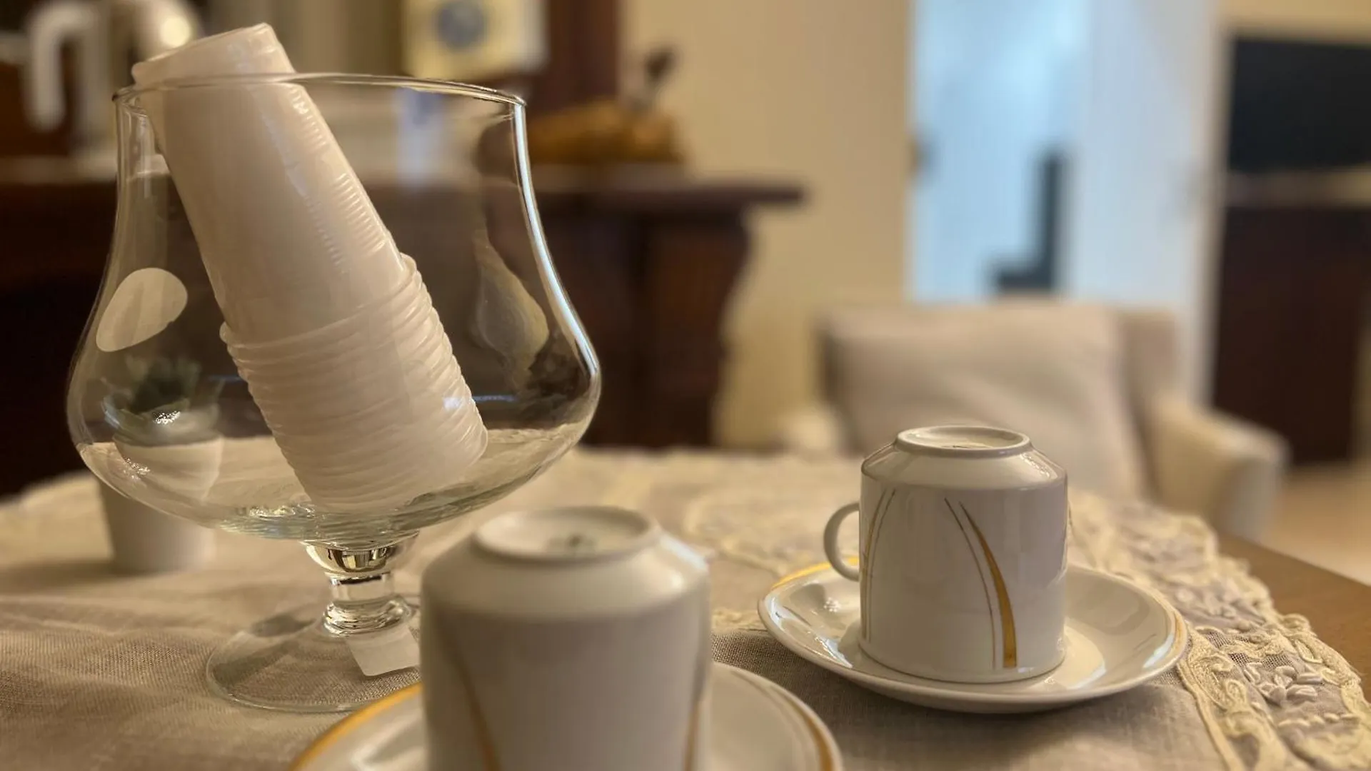 Cavoursuite Палермо Италия